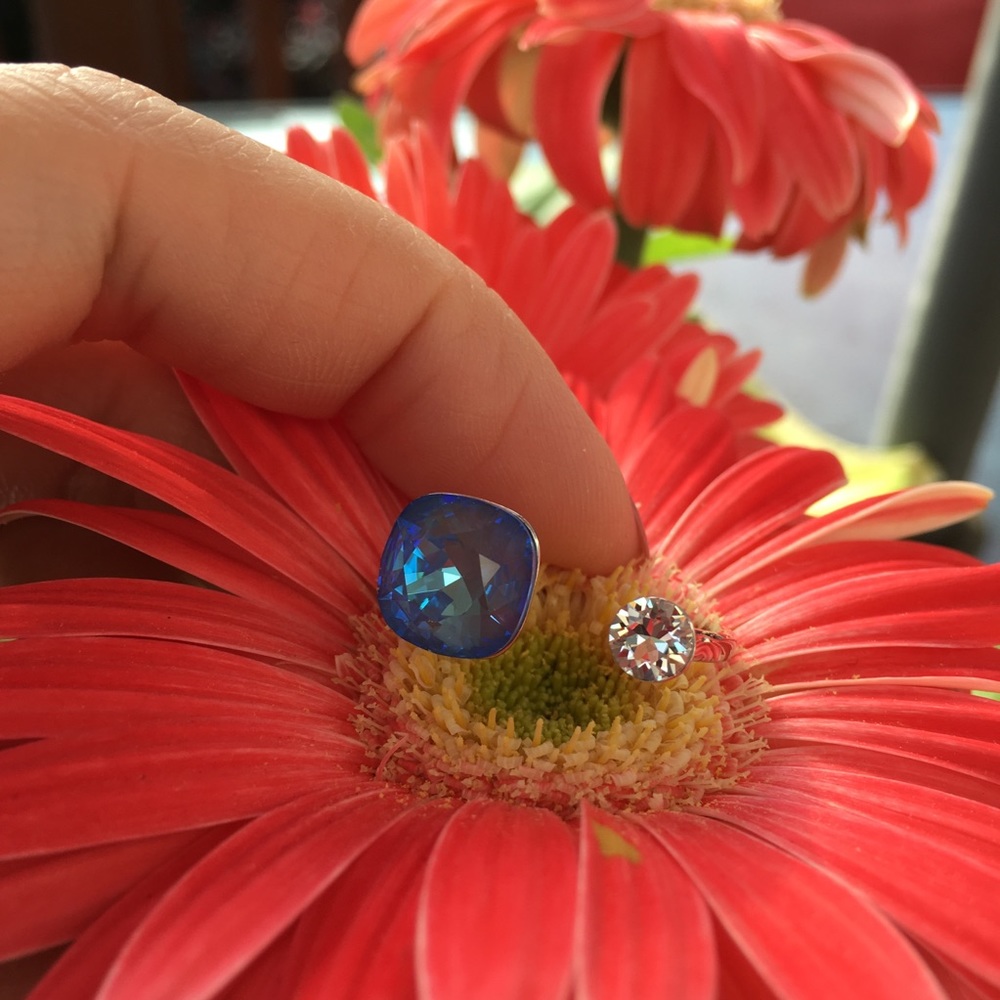 Swarovski elements open ring - Picture 3 of 7